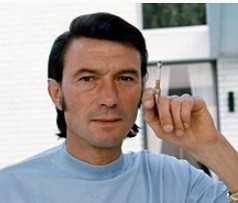 LITUANISTINĖS CITATOS: BISEKSUALUMAS IR LAURENCE HARVEY